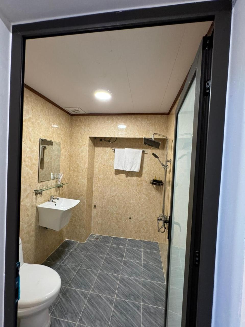 Hanoi Rose Flower Hotel & Spa 외부 사진